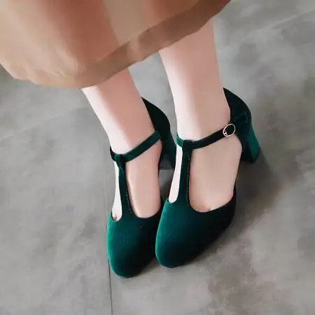 

Green Suede Buckle Sandals, Retro High Heels, 2024 Summer New Mary Jane Thick Heels, Roman Toe Sandals for Women