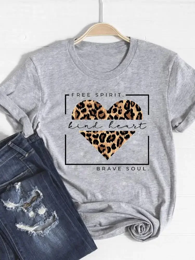 Tee Basic Clothing Women Clothes Print T Shirt Leopard Love Heart Trend Cute Summer Top Fashion Short Sleeve Graphic T-shirt
Tee Basic Clothing Women Clothes Print T Shirt Leopard Love Heart Trend Cute Summer Top Fashion Short Sleeve Graphic T-shirt