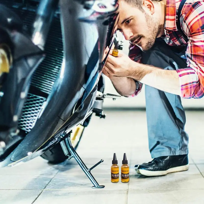 Hydraulic Mineral Oil Car Tire Wheel Rim Cleaner Agent Maintenance Lubricant 30ml Mechanical Gear Rust Remover Spray Detergent
Hydraulic Mineral Oil Car Tire Wheel Rim Cleaner Agent Maintenance Lubricant 30ml Mechanical Gear Rust Remover Spray Detergent