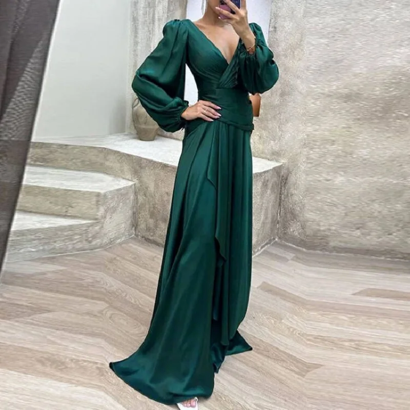 Sexy V-neck Backless Zip Evening Dress Women Spring Elegant Silk Satin Pleated Long Dress Autumn Lantern Sleeve Boho Maxi Dress
Sexy V-neck Backless Zip Evening Dress Women Spring Elegant Silk Satin Pleated Long Dress Autumn Lantern Sleeve Boho Maxi Dress