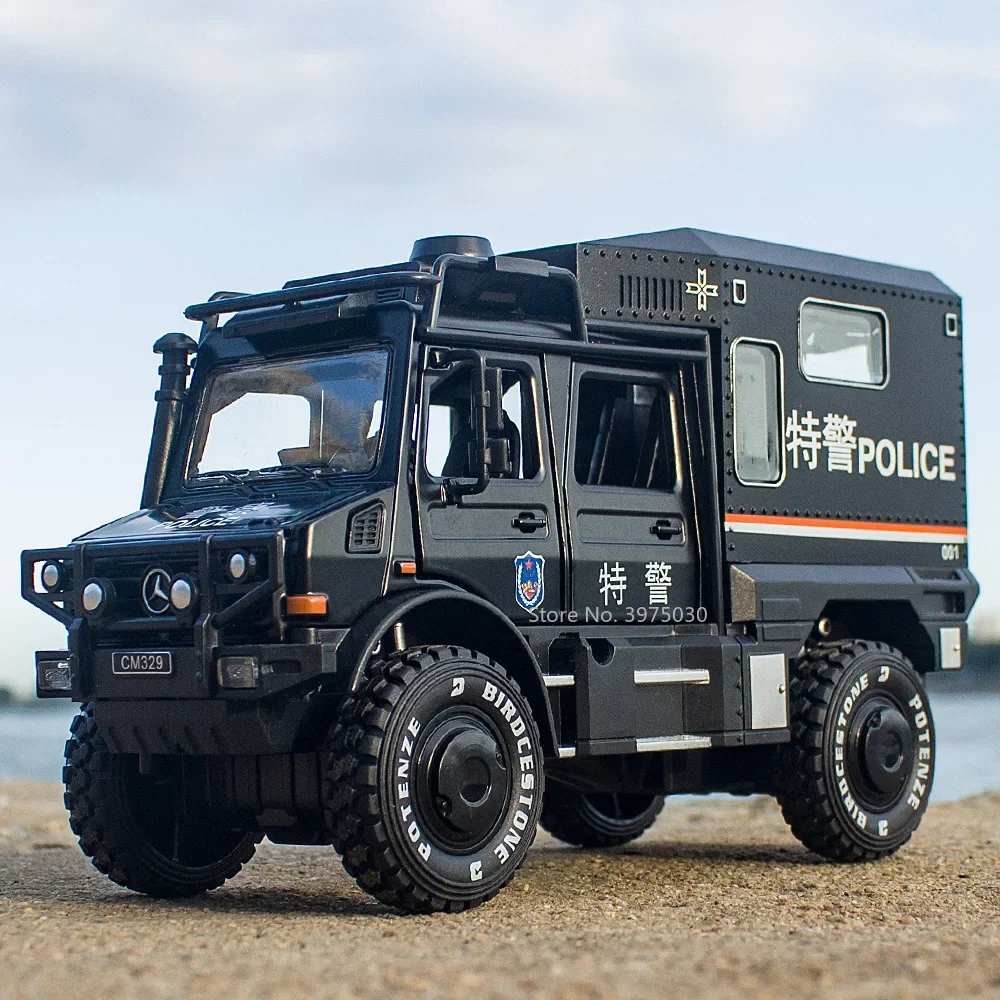 1/28 Unimog Police Car Model Scale Toy Alloy Metal Diecast Simulation Vehicle Sound Light Pull Back Boy Birthday Ornament Gifts
1/28 Unimog Police Car Model Scale Toy Alloy Metal Diecast Simulation Vehicle Sound Light Pull Back Boy Birthday Ornament Gifts