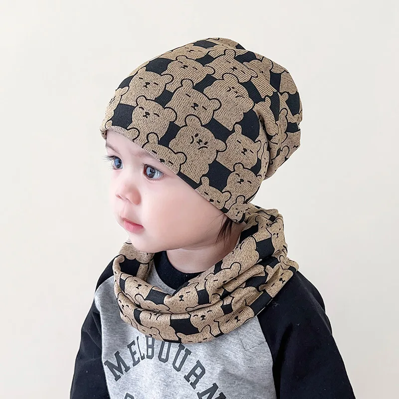 2 шт., детские шапки с рисунком 
2 шт., детские шапки с рисунком