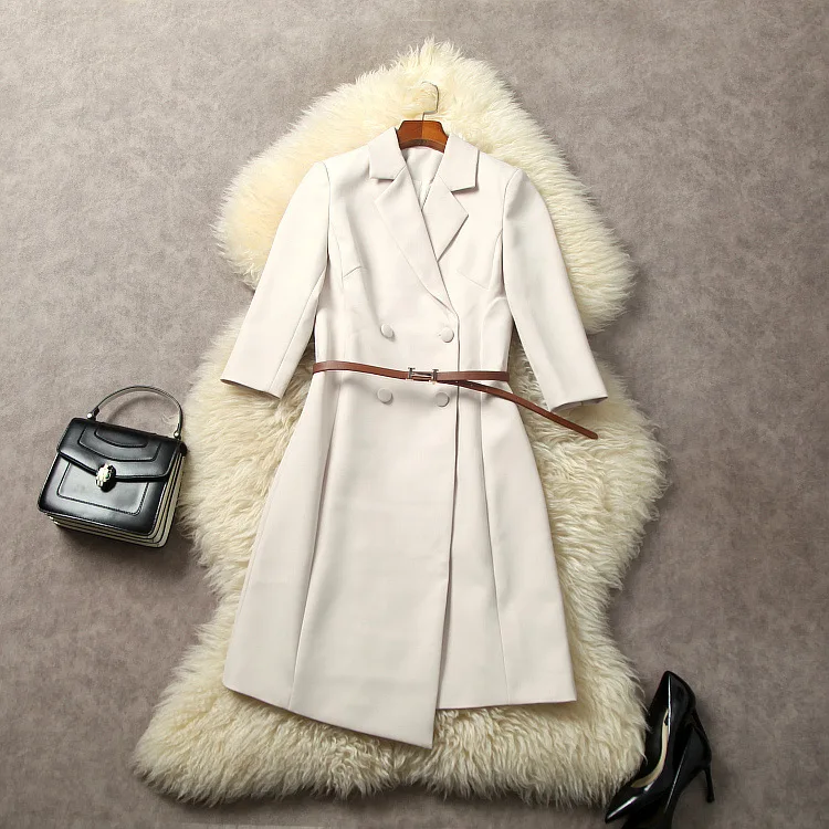 European and American women's dress 2023 winter new Suit collar Double-breasted belt with seven-point sleeves Fashion dress
European and American women's dress 2023 winter new Suit collar Double-breasted belt with seven-point sleeves Fashion dress