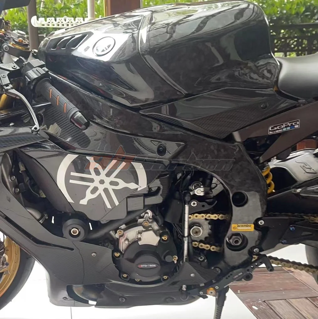 Side Frame Cover Protection Frame Cover Trim Spoiler For Yamaha YZF R1 2015-2020 Full Carbon Fiber 100%
Side Frame Cover Protection Frame Cover Trim Spoiler For Yamaha YZF R1 2015-2020 Full Carbon Fiber 100%
