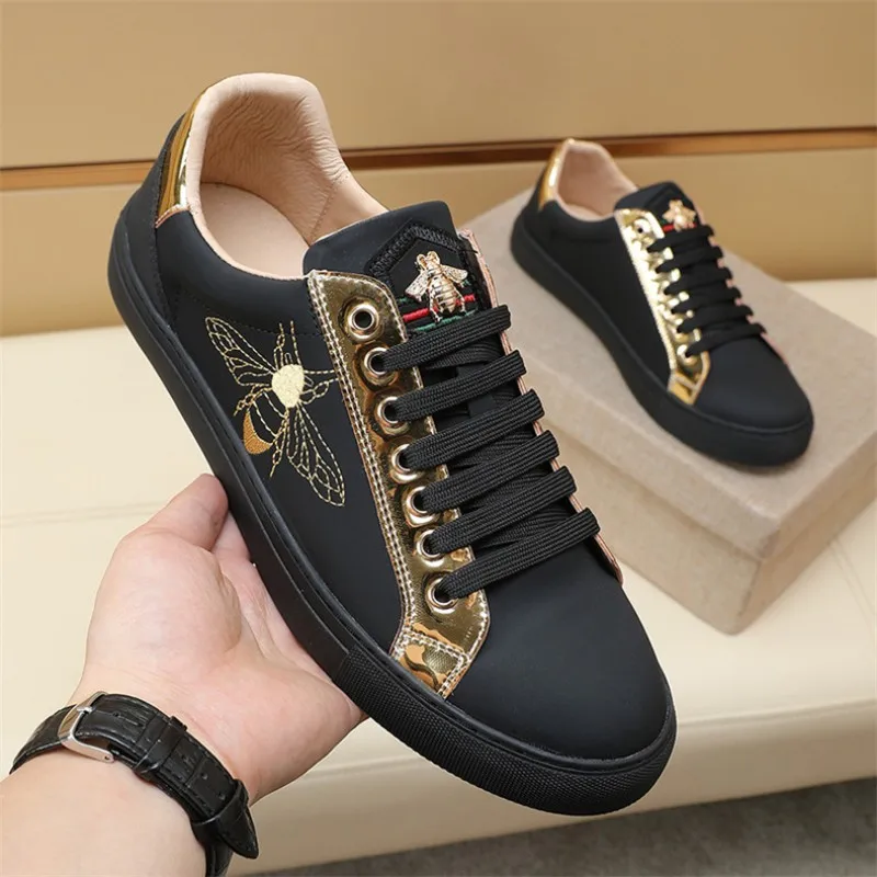 

Italy DESIGNERS Men's Casual shoes luxury fashion Genuine leather Business leather Bee shoes Lace-up Sports classic Sneakers