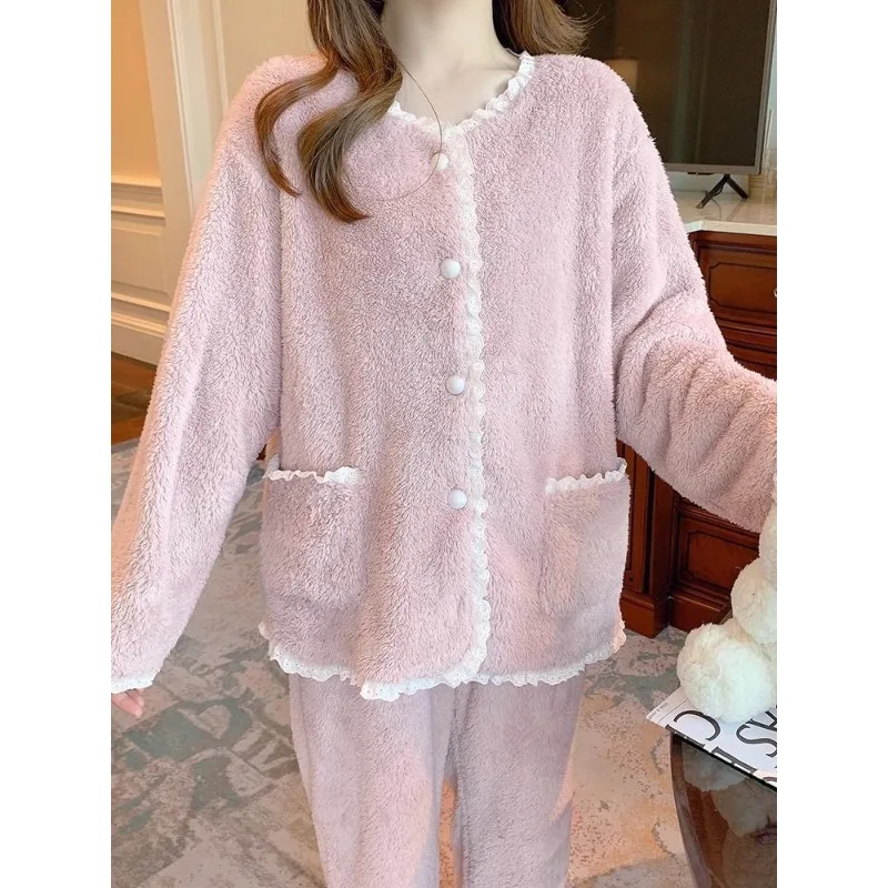 

Pajamas female Autumn and winter Coral fleece suit Add fleece to thicken warm Can be worn outside loungewear pajamas for women
