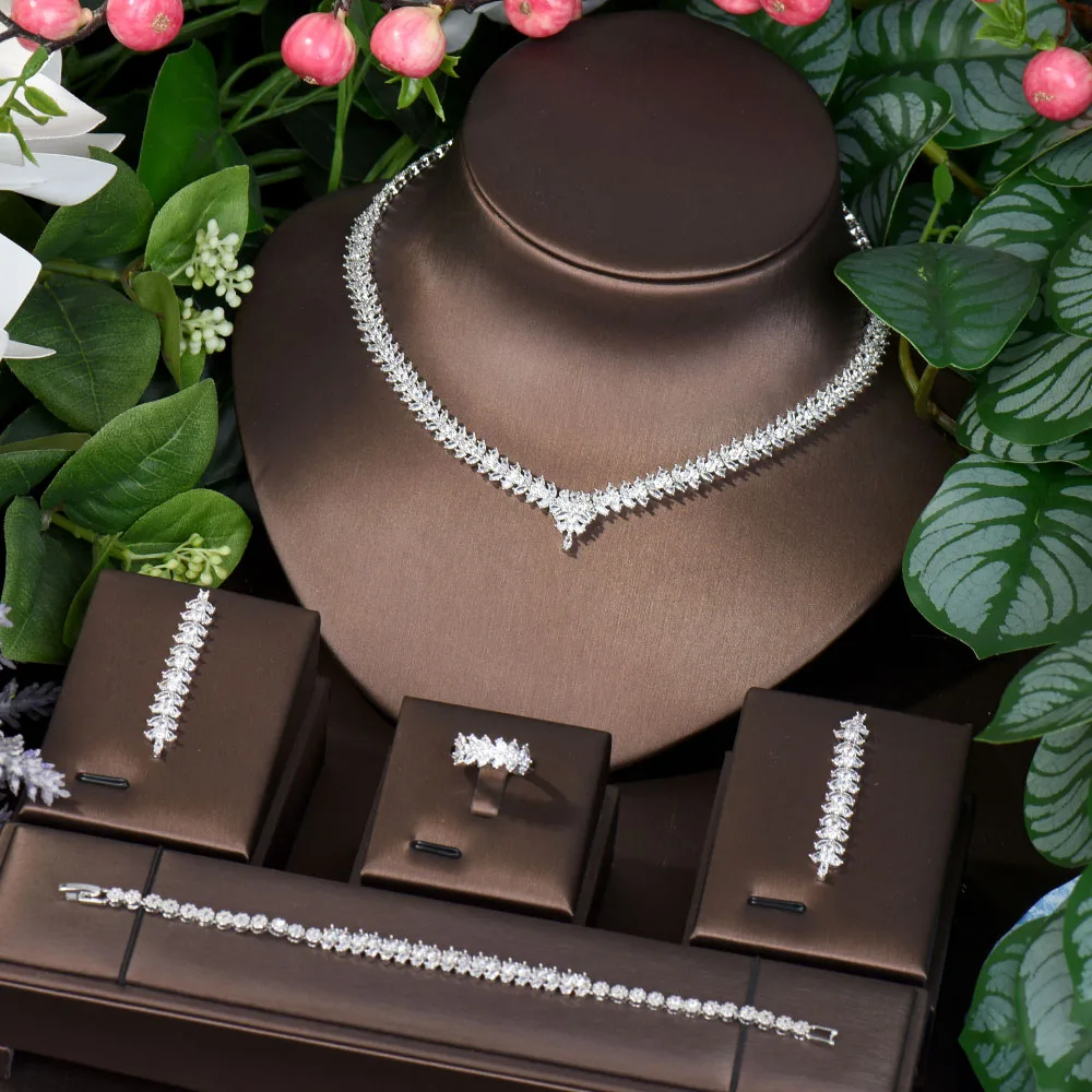 HIBRIDE Wedding Leaf Necklace Earrings For Women Accessories Full Cubic Zirconia Bridal Jewelry Sets Pendientes Mujer Moda N-561
HIBRIDE Wedding Leaf Necklace Earrings For Women Accessories Full Cubic Zirconia Bridal Jewelry Sets Pendientes Mujer Moda N-561