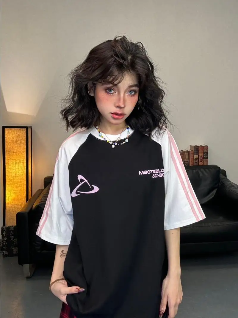 American Harajuku Casual Versatile Colorblock Striped Raglan Sleeve T-Shirt Uniform Letter Short Sleeve Summer for Men and Women
American Harajuku Casual Versatile Colorblock Striped Raglan Sleeve T-Shirt Uniform Letter Short Sleeve Summer for Men and Women