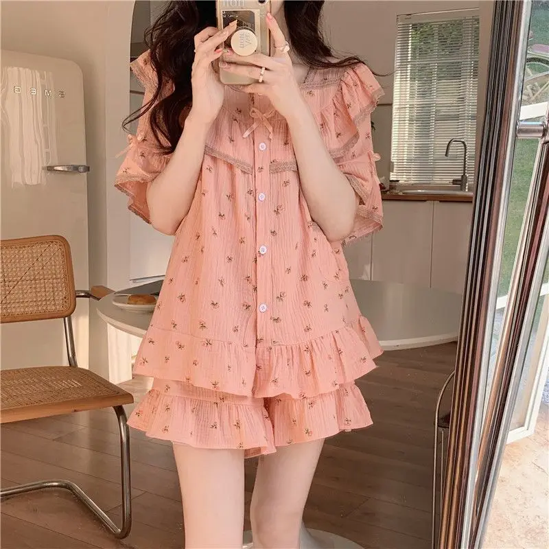 Floral Sleepwear Women Pajama Sets Korean Piiama Sets 2 Pieces Ruffle Night Wears Short Sleeve Pyjamas Bow Summer Lace Home Suit
Floral Sleepwear Women Pajama Sets Korean Piiama Sets 2 Pieces Ruffle Night Wears Short Sleeve Pyjamas Bow Summer Lace Home Suit