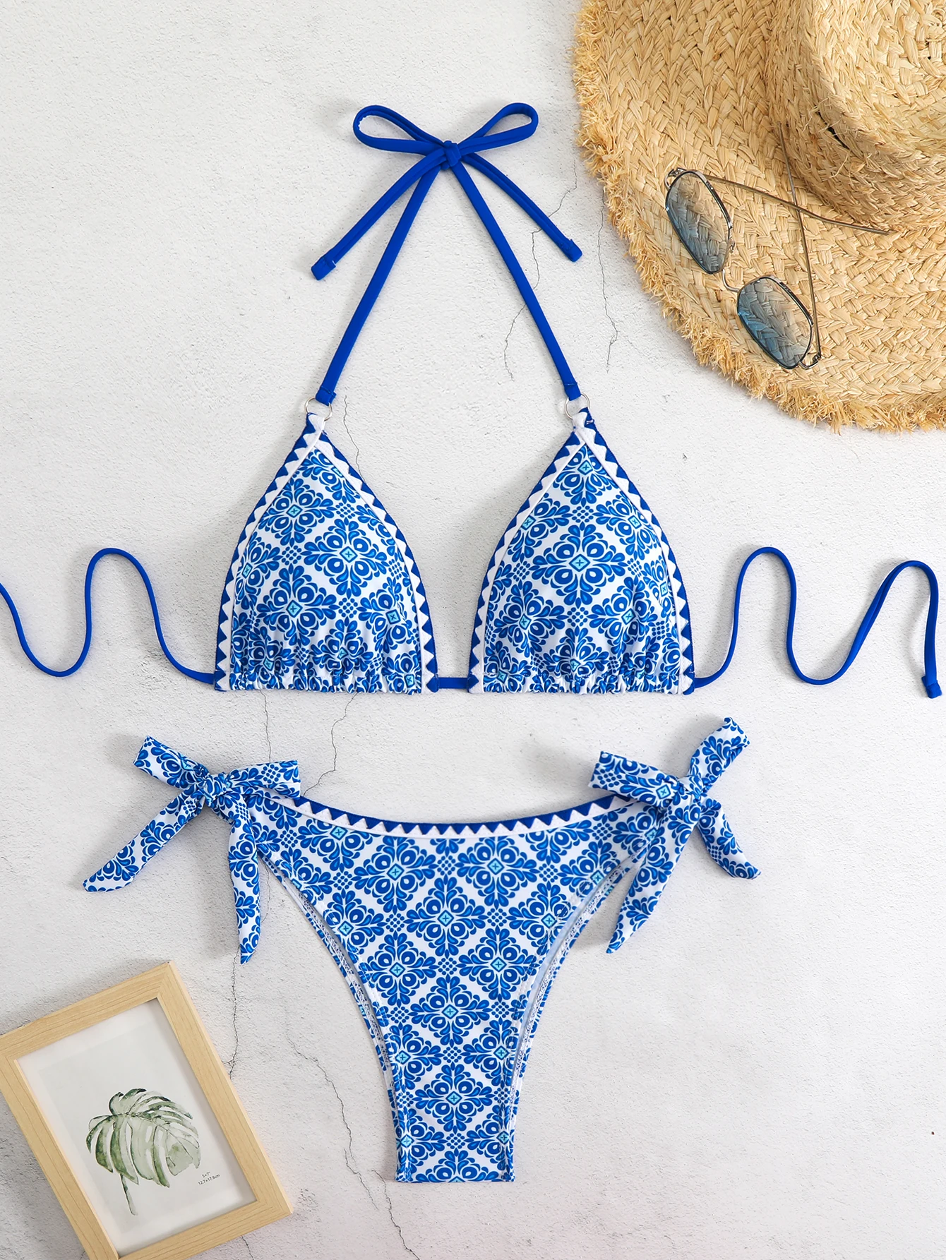 Traje de Baño Bikini Triangular con Tiras Cruzadas 2026 Traje de Baño