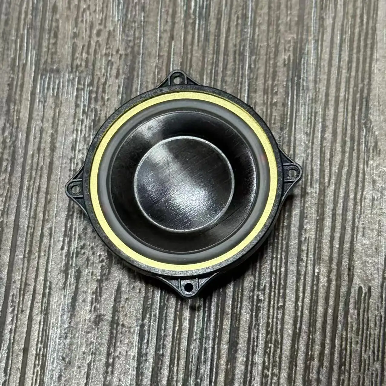 Original 40mm speaker unit For Bowers & Wilkins PX7 S3/PX8 S2 Headphones replacement carbon Horn dynamic coil speaker Original 40mm speaker unit For Bowers & Wilkins PX7 S3/PX8 S2 Headphones replacement carbon Horn dynamic coil speaker