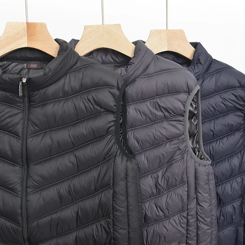 Winter Must-have New Down Jacket Men's Waistcoat Down Cotton Men's Vest Men's Stand Collar Vest Warm and Cold Comfort Coat Top
Winter Must-have New Down Jacket Men's Waistcoat Down Cotton Men's Vest Men's Stand Collar Vest Warm and Cold Comfort Coat Top