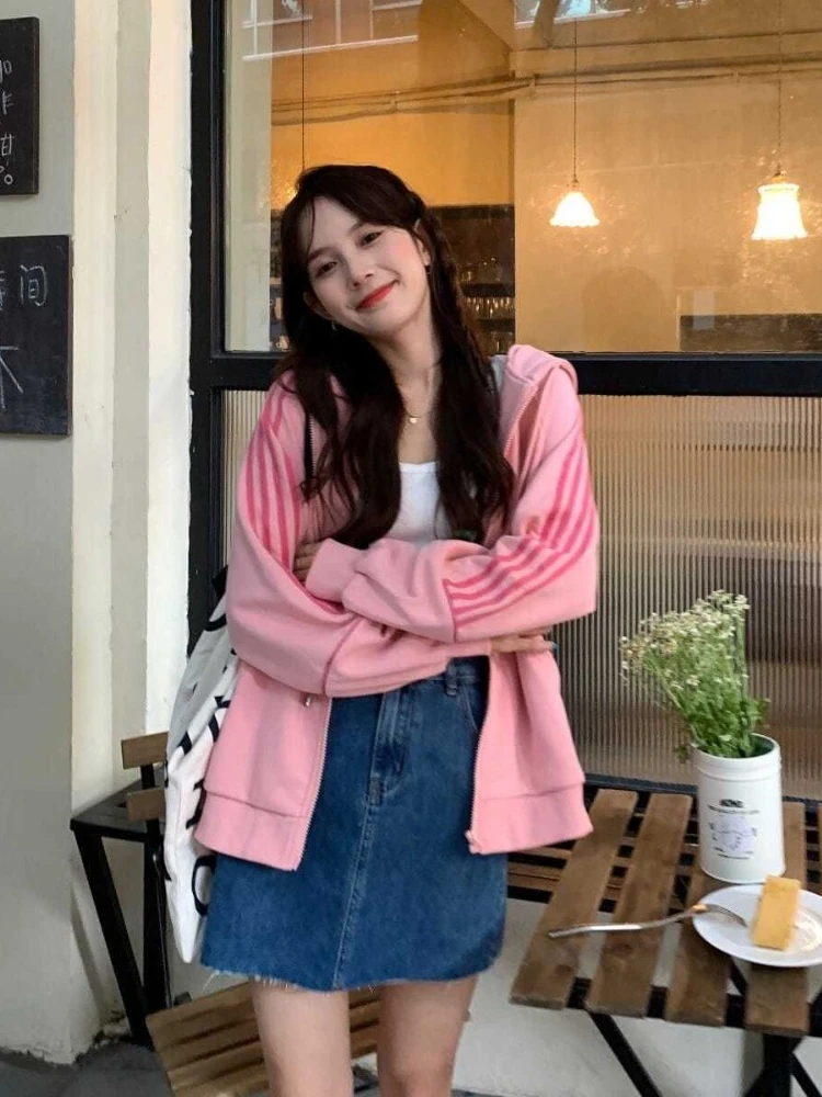 HOUZHOU Kawaii Cute Harajuku Hoodie Women Japanese Fashion Harajuku Zip Up Soft Girl Oversized Hooded Sweatshirt Autumn 2023
HOUZHOU Kawaii Cute Harajuku Hoodie Women Japanese Fashion Harajuku Zip Up Soft Girl Oversized Hooded Sweatshirt Autumn 2023