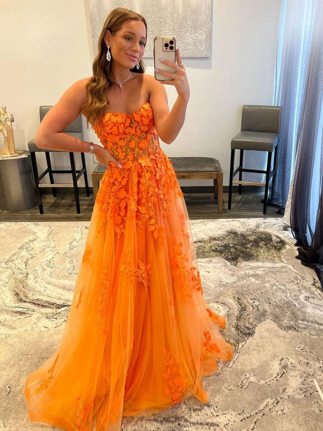 

Orange Lace Appliques Prom Dresses Illusion Sweetheart Strapless Tulle A Line Sweep Train Evening Gowns Graduation Party