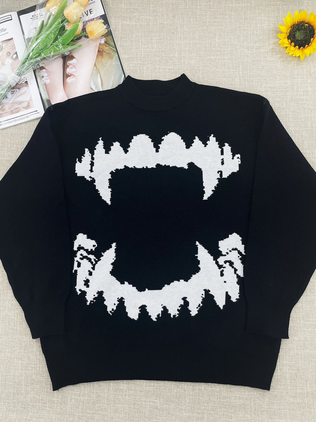 

Y2k Hip Hop Street Gothic Vintage Pullover Teeth Graphics Men's Long Sleeve Sweaters Harajuku Punk Oversized Clothes 2024 Autumn