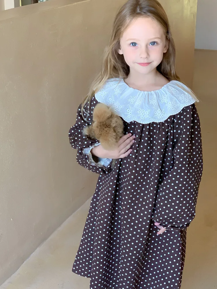 HoneyCherry Winter New Girls Retro Padded Thickened Dress Sweet Cute Printing Warm Dresses Girls Clothes
HoneyCherry Winter New Girls Retro Padded Thickened Dress Sweet Cute Printing Warm Dresses Girls Clothes