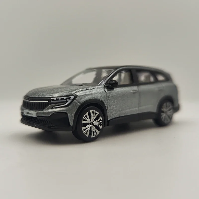 Модель внедорожника из сплава под давлением в масштабе 1:64, модель автомобиля, классика серого цвета, коллекционный сувенир для взрослых, подарки, статический дисплей
Модель внедорожника из сплава под давлением в масштабе 1:64, модель автомобиля, классика серого цвета, коллекционный сувенир для взрослых, подарки, статический дисплей