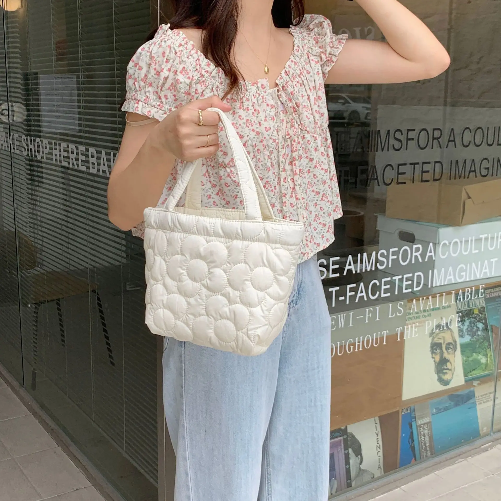 

Korean Fashion Bento Bag Women Quilted Space Cotton Handbags Small Tote Bag Ladies Hand Bag Mommy Bag Organizer Bolso Mujer Sac