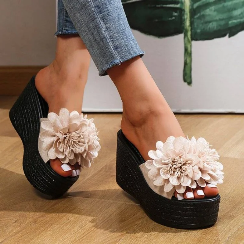 SLTNX 34-43 Yards Plus Size Casual Women's Shoes Wedge Platform High Heel Flower Beach Slippers Fashion Casual Women's Shoes
SLTNX 34-43 Yards Plus Size Casual Women's Shoes Wedge Platform High Heel Flower Beach Slippers Fashion Casual Women's Shoes