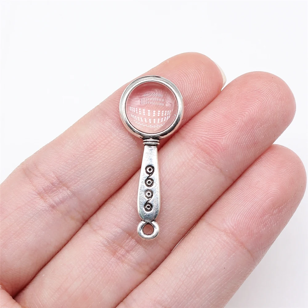 WYSIWYG 10pcs 32x13mm Antique Silver Color Magnifying Glass Charms For Jewelry Making
WYSIWYG 10pcs 32x13mm Antique Silver Color Magnifying Glass Charms For Jewelry Making