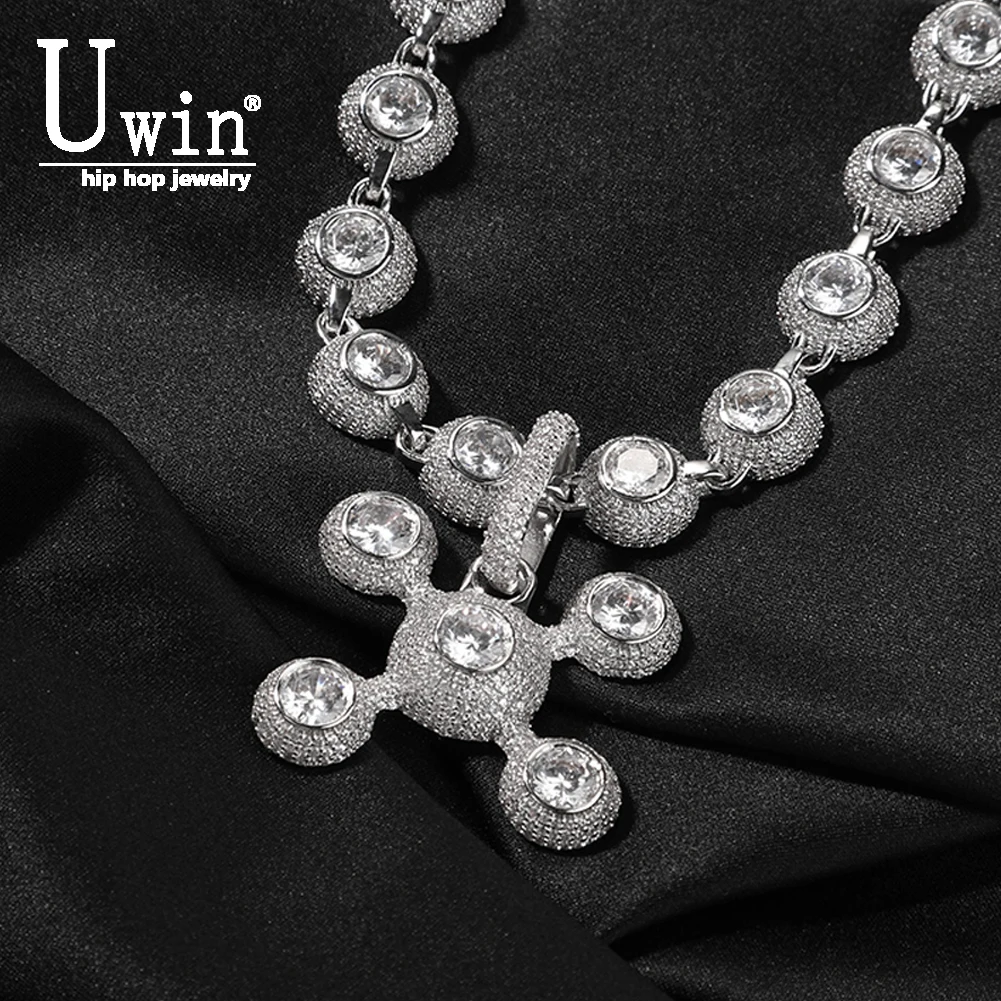 Uwin UFO Pendant With Drake Necklack 12mm Round Zircon Prong Setting Large Zircon Fashion Charm Hip Hop Jewelry
Uwin UFO Pendant With Drake Necklack 12mm Round Zircon Prong Setting Large Zircon Fashion Charm Hip Hop Jewelry