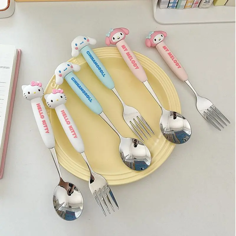 Kawaii Sanrio Portable Tableware Set Cartoon Anime Kuromi Cinnamoroll Hellokitty Fork Spoon Stainless Steel Tableware Kids Gifts
Kawaii Sanrio Portable Tableware Set Cartoon Anime Kuromi Cinnamoroll Hellokitty Fork Spoon Stainless Steel Tableware Kids Gifts