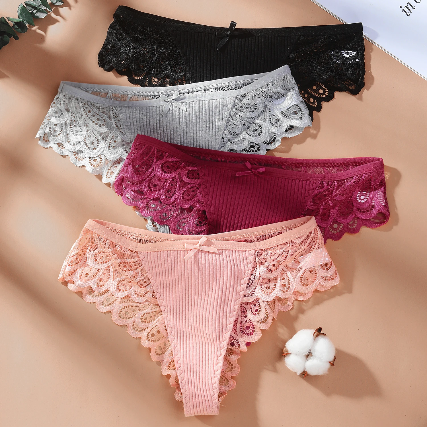 FNIO New Women Sexy Lace Panties Low-waist Underwear Thongs Female G String Breathable Lingerie Bow Intimates Briefs
FNIO New Women Sexy Lace Panties Low-waist Underwear Thongs Female G String Breathable Lingerie Bow Intimates Briefs