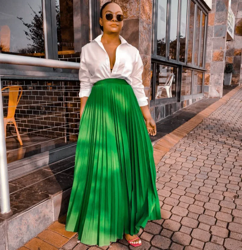KEXU Pleated High Waist Loose Big Swing Floor Length Maxi Skirt Vintage Women Streetwear Fashion Black Green Party Long Skirts
KEXU Pleated High Waist Loose Big Swing Floor Length Maxi Skirt Vintage Women Streetwear Fashion Black Green Party Long Skirts