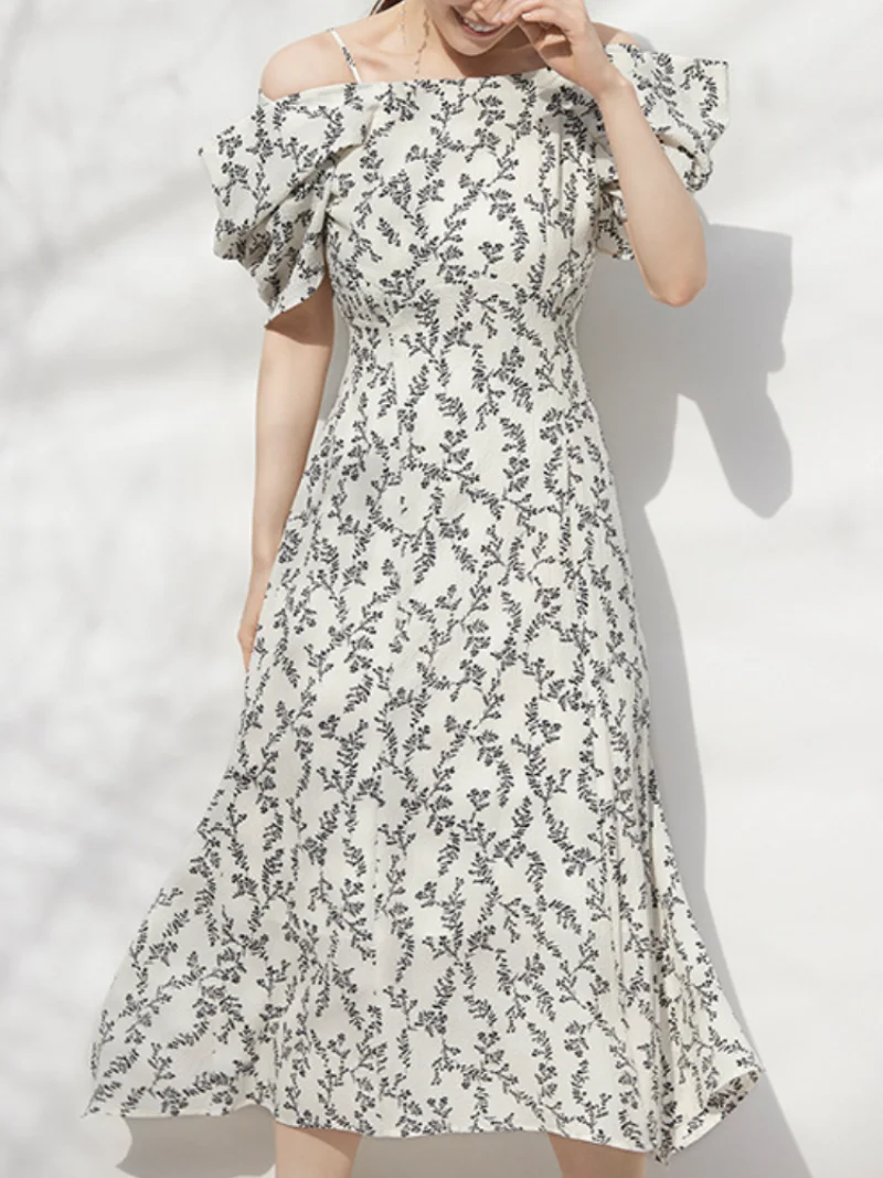 Japanese Sexy Off Shoulder Dress Floral Print Vestidos Mujer Summer Feminino Dresses Women Bubble Sleeved Robe Femme 2023
Japanese Sexy Off Shoulder Dress Floral Print Vestidos Mujer Summer Feminino Dresses Women Bubble Sleeved Robe Femme 2023