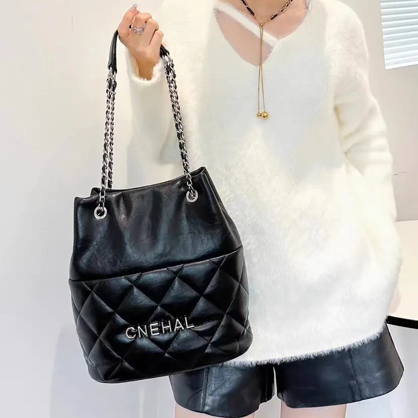 

2024 Genuine Leather Shoulder Bag with Bucket Bag Design and Diamond Lattice Chain Strap bag for women purses and handbags