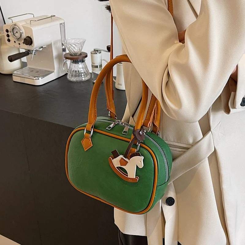 New Mini Crossbody Bag Korean Version Fashion Women's Travel Shopping High Quality PU Leather Portable Commuter Shoulder Bag
New Mini Crossbody Bag Korean Version Fashion Women's Travel Shopping High Quality PU Leather Portable Commuter Shoulder Bag