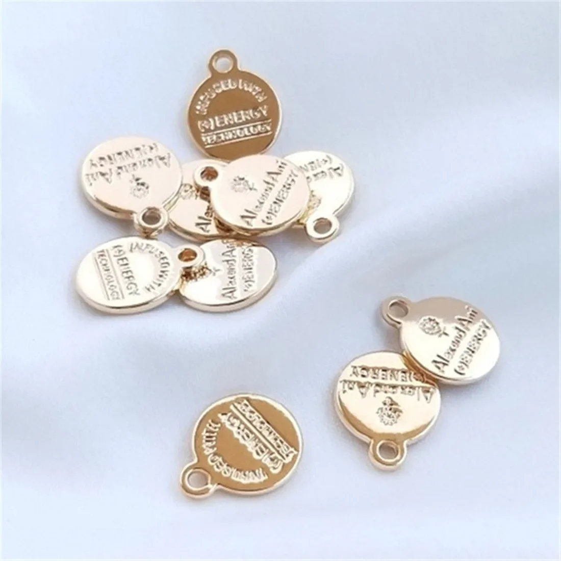 

14K Genuine Gold Accessories English Letters Round Tags Small Pendants DIY Bracelets Handmade Headpieces Pendants D027