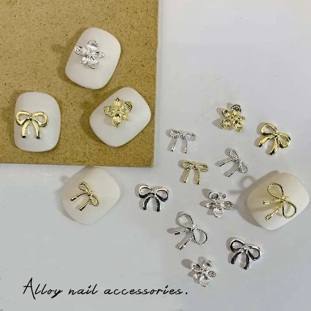 20Pcs Gold Silver Flowers Nail Art Jewelry Nail Rhinestones 3D Nail Art Drills Bow Nail Decorations Manicure Accessories
20Pcs Gold Silver Flowers Nail Art Jewelry Nail Rhinestones 3D Nail Art Drills Bow Nail Decorations Manicure Accessories