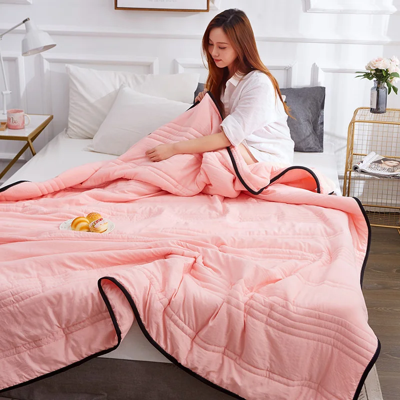 Summer Air Conditioning Quilt Full Queen Breathable Sofa Office Bed Travel Quilts Cooling Duvet Solid Color Quilt Throw Blanket
Summer Air Conditioning Quilt Full Queen Breathable Sofa Office Bed Travel Quilts Cooling Duvet Solid Color Quilt Throw Blanket