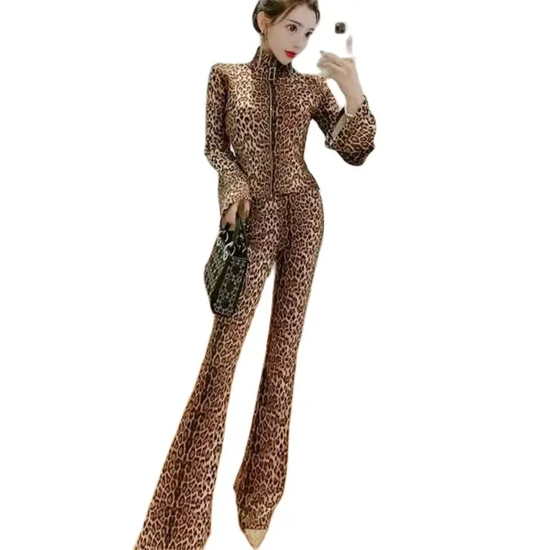 Spring Autumn Touser-Suit Women 2024 New Fashion Tops Flares Suit High-Necked Long Sleeve Coat Two Piece Set For Women Outerwear
Spring Autumn Touser-Suit Women 2024 New Fashion Tops Flares Suit High-Necked Long Sleeve Coat Two Piece Set For Women Outerwear