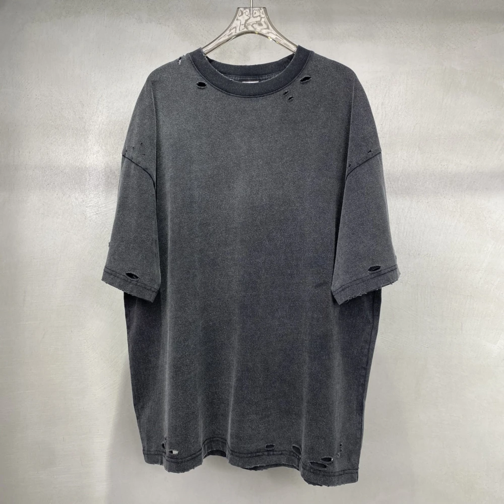 Ripped High Street T-shirt For Men Oversized Y2k Hip Hop Short Sleeve Gothic Tees Vintage Women T Shirts Streetwear Cotton Tops
Ripped High Street T-shirt For Men Oversized Y2k Hip Hop Short Sleeve Gothic Tees Vintage Women T Shirts Streetwear Cotton Tops