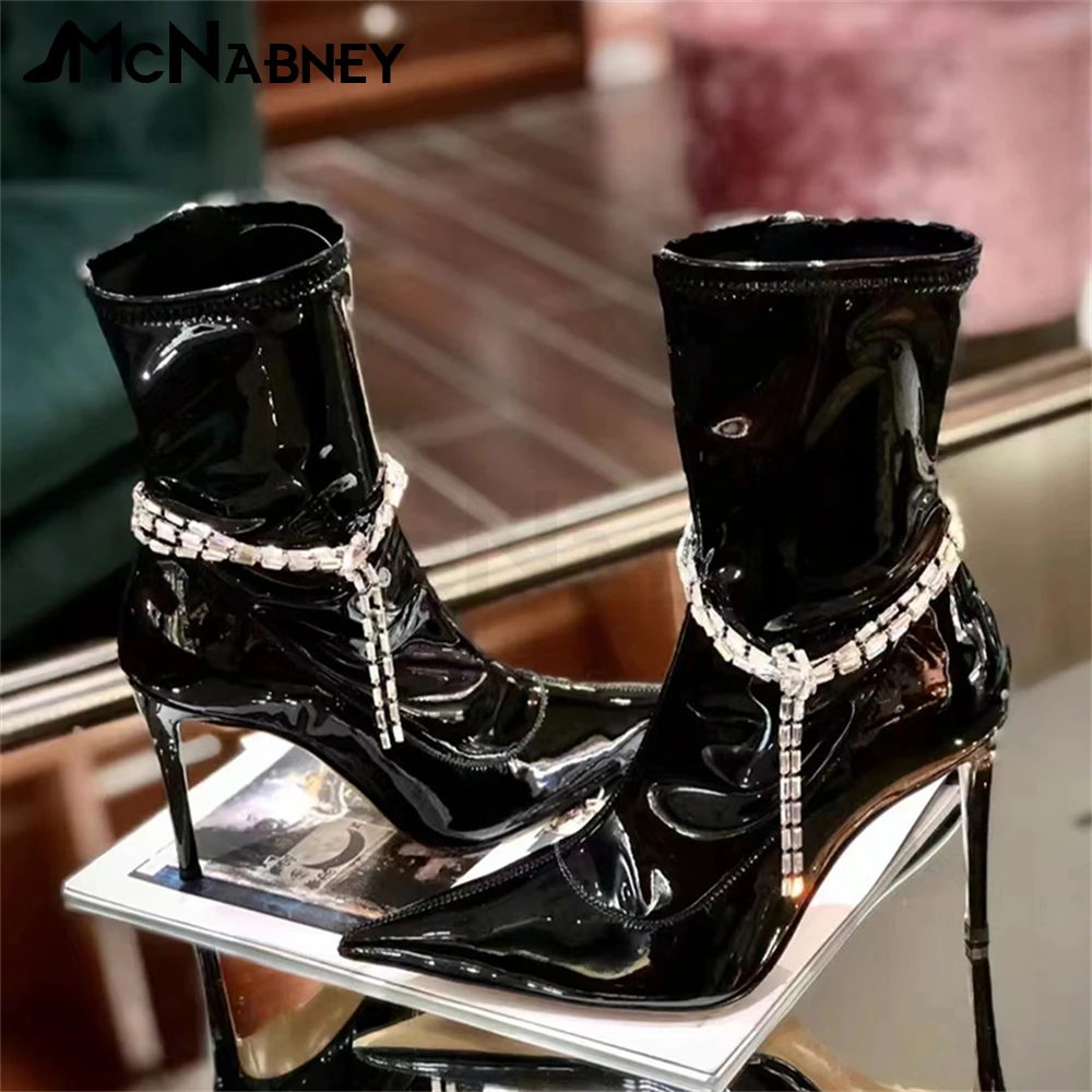 Crystal Patent Leather Ankle Boots Luxurious Fashion High Heels for Ladies Pointed Toe Stiletto Boots Sparkling Rhinestone Boots
Crystal Patent Leather Ankle Boots Luxurious Fashion High Heels for Ladies Pointed Toe Stiletto Boots Sparkling Rhinestone Boots