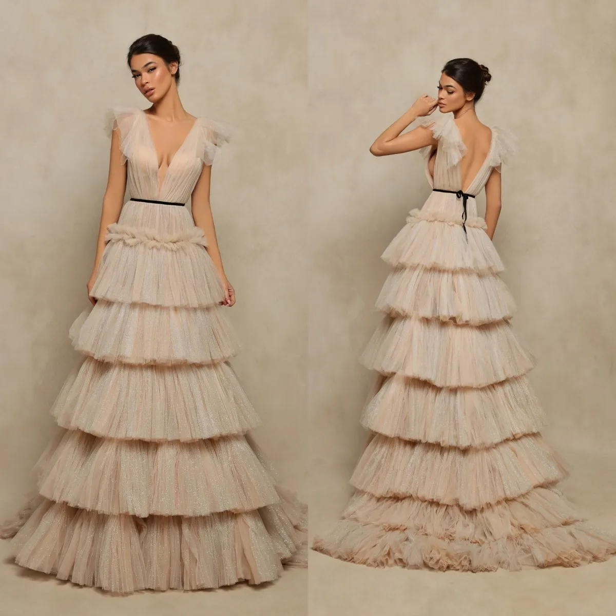 Cap Sleeve Tulle Pleated Evening Dresses Deep V Neck Glitter Maxi Dress Women Layered Tutu Skirt Formal Party Prom Gown
Cap Sleeve Tulle Pleated Evening Dresses Deep V Neck Glitter Maxi Dress Women Layered Tutu Skirt Formal Party Prom Gown