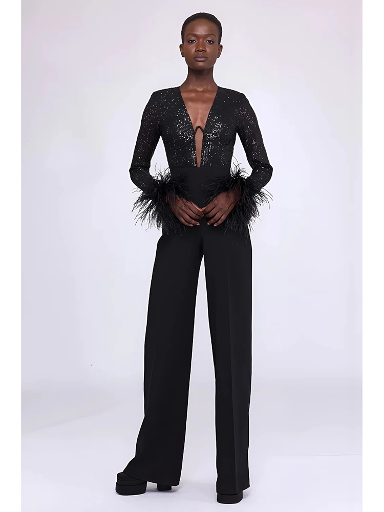 

BEVENCCEL 2024 Black Sexy V Neck Long Sleeve Jumpsuit Women's Luxury Sequins Patchwork Feather Full Length Runway Party Rompers