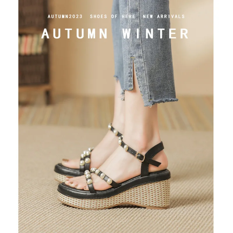 Small Size 31-40 Platform Sandals Casual Pearls Strap Beach Sandals Wedges Heel Women Summer Shoes Open Toe
Small Size 31-40 Platform Sandals Casual Pearls Strap Beach Sandals Wedges Heel Women Summer Shoes Open Toe