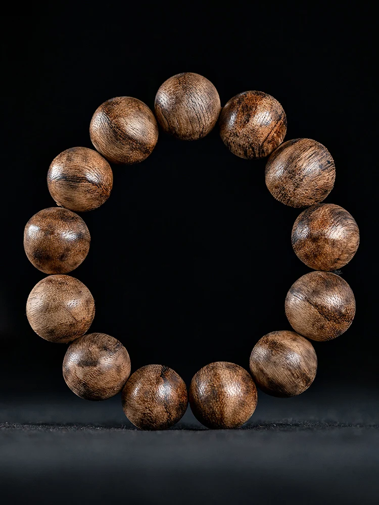 Натуральные бусины Kalimantan Agarwood, высококачественные старые материалы, Мужской деревянный браслет 16 мм из Орлиного дерева будды
Натуральные бусины Kalimantan Agarwood, высококачественные старые материалы, Мужской деревянный браслет 16 мм из Орлиного дерева будды