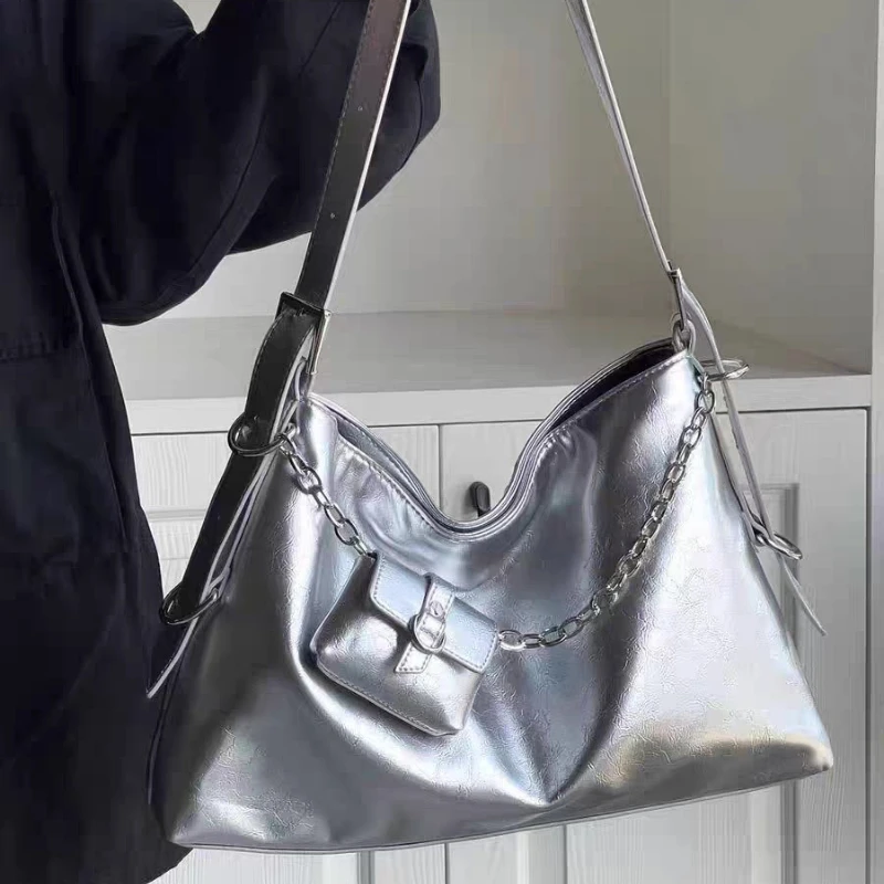 Large Capacity Women's Chain Shoulder Bags Soft Pu Leather Ladies Messenger Bag Commute Female Tote Handbags with Small Purse
Large Capacity Women's Chain Shoulder Bags Soft Pu Leather Ladies Messenger Bag Commute Female Tote Handbags with Small Purse