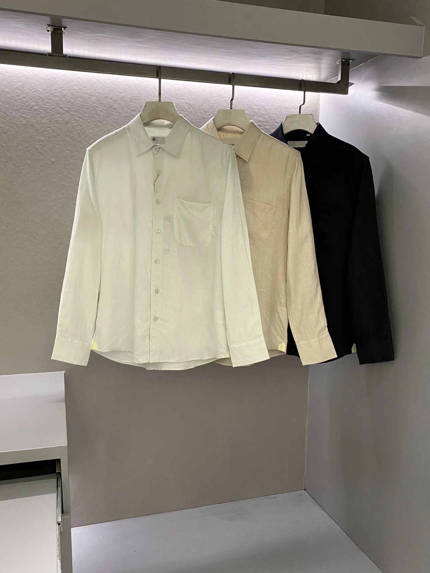 2024 SIJITONGDA 2024 Sweater Cashmere men's 2024 new warm autumnHigh end shirt elastic lapel quality big size M-2XL
2024 SIJITONGDA 2024 Sweater Cashmere men's 2024 new warm autumnHigh end shirt elastic lapel quality big size M-2XL