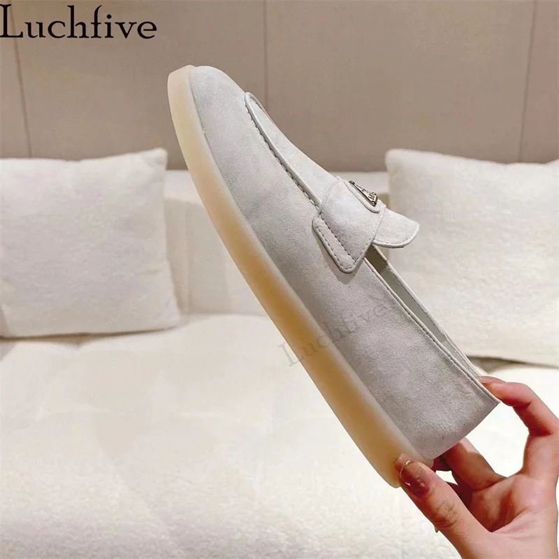 New Low Top Suede loafer Flat Shoes Woman Round toe Comfort Runway Single Shoes Quality Casual Brand Walk Shoes Woman
New Low Top Suede loafer Flat Shoes Woman Round toe Comfort Runway Single Shoes Quality Casual Brand Walk Shoes Woman