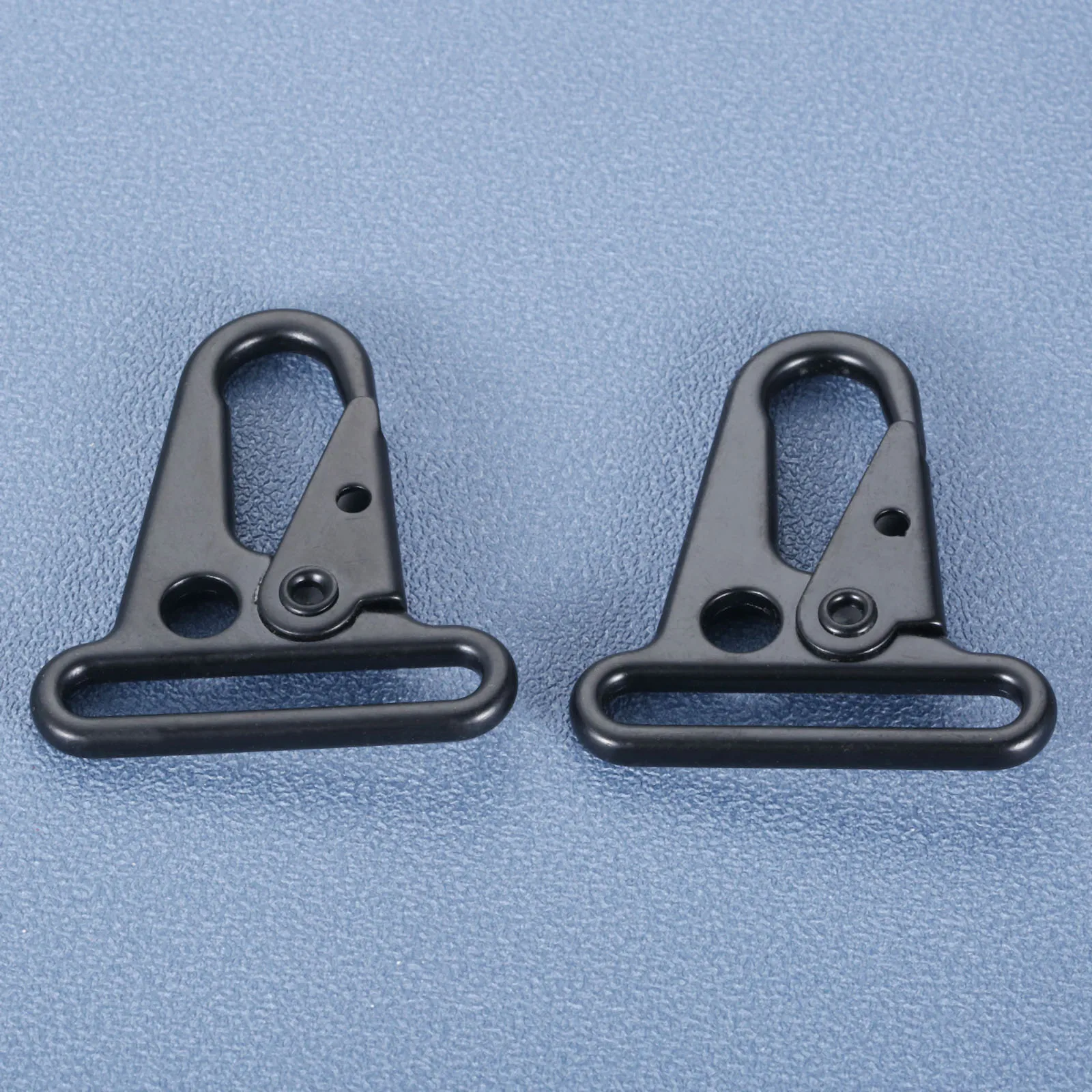 2pcs 28mm Black Webbing Carabiners Sling Clips Spring Snap Hooks Multi-functional for Outdoor Camping Hiking Shooting
2pcs 28mm Black Webbing Carabiners Sling Clips Spring Snap Hooks Multi-functional for Outdoor Camping Hiking Shooting