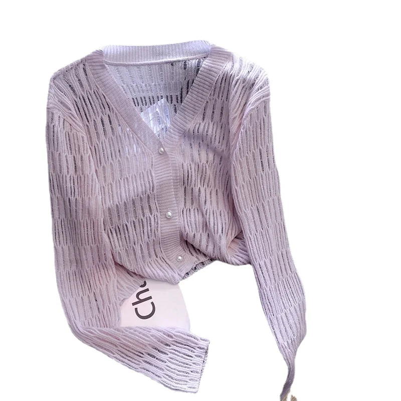 Xiaoxiangfeng V-neck sun protection knitted cardigan jacket female 2023 new summer ice silk thin coat
Xiaoxiangfeng V-neck sun protection knitted cardigan jacket female 2023 new summer ice silk thin coat