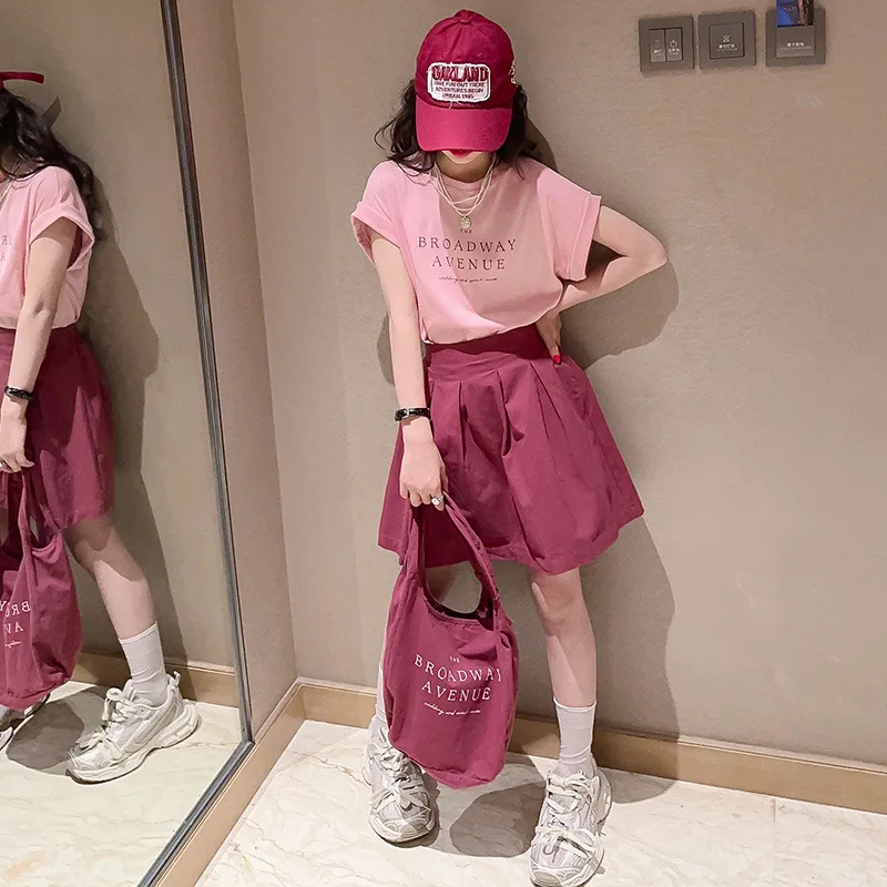 New Summer Girl Sports Clothing Suits Kids Cotton Letter Short Sleeve T-shirts +skirt 2pcs Children Trendy Outfits Girls Clothes
New Summer Girl Sports Clothing Suits Kids Cotton Letter Short Sleeve T-shirts +skirt 2pcs Children Trendy Outfits Girls Clothes