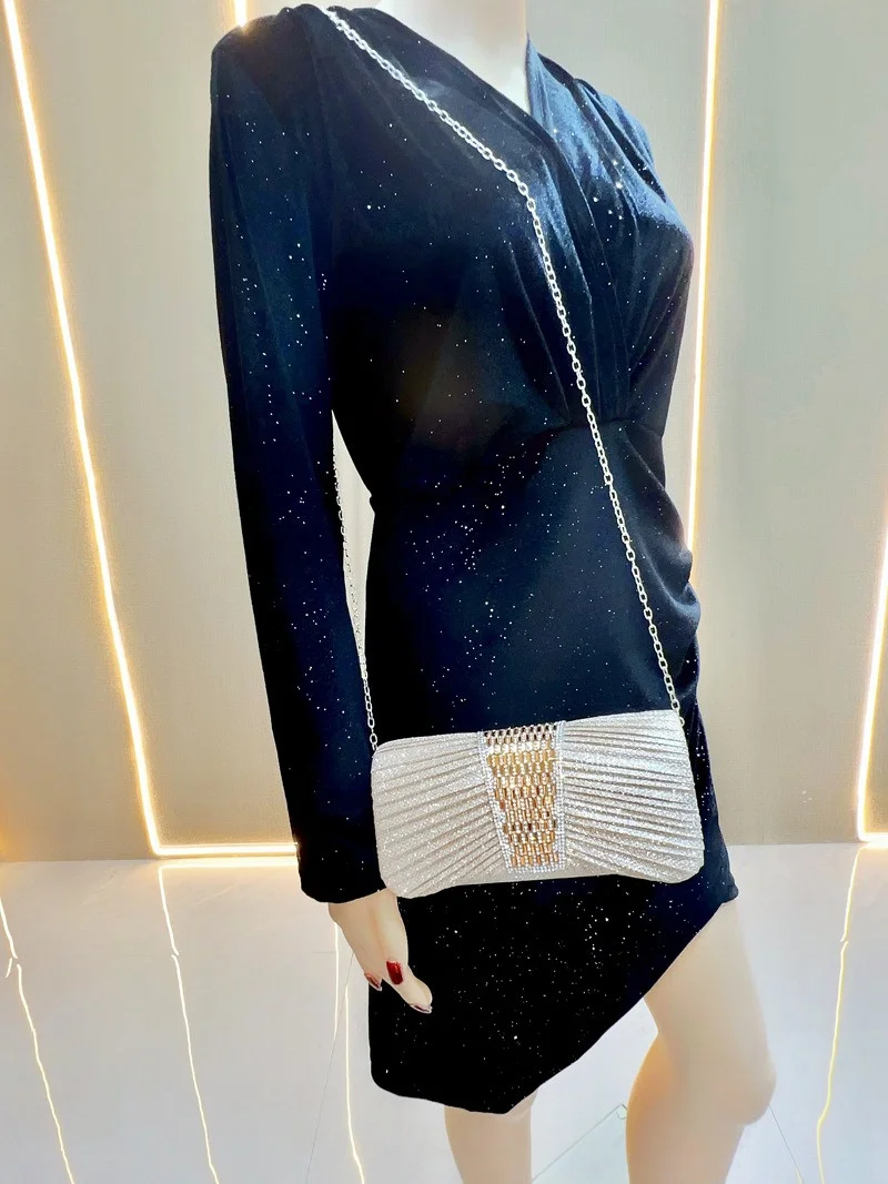 Luxury Design Clutch Women's Evening Bag Ladies Day Envelope Handbag Daily Clutch Wedding Party Bling Gold Chain Crossbody Bag Luxury Design Clutch Women's Evening Bag Ladies Day Envelope Handbag Daily Clutch Wedding Party Bling Gold Chain Crossbody Bag