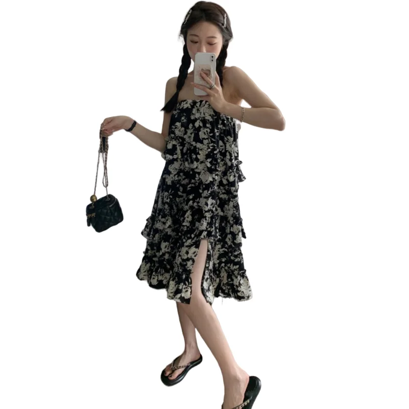 Summer New Women's Chiffon Sling Skirts Sweet Flounces Vintage Floral Print Cool Party High Street Side Split Cozy Thin Vestidos
Summer New Women's Chiffon Sling Skirts Sweet Flounces Vintage Floral Print Cool Party High Street Side Split Cozy Thin Vestidos