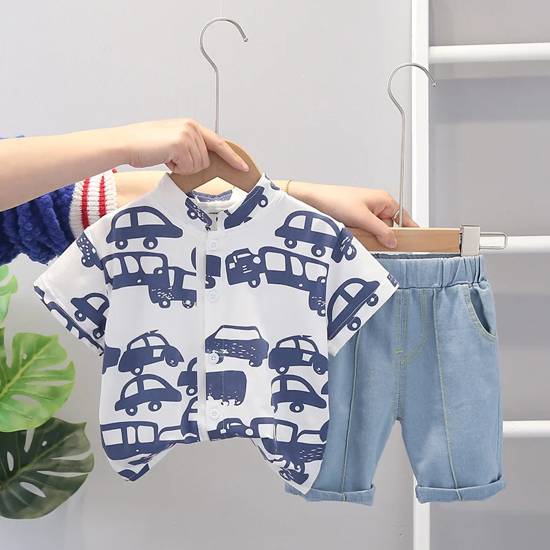 New Boys Print Clothing Sets Summer Children Single-Breasted Tops+Denim Shorts 2Pcs Kids T-Shirts Boys Casual Outfits Suit
New Boys Print Clothing Sets Summer Children Single-Breasted Tops+Denim Shorts 2Pcs Kids T-Shirts Boys Casual Outfits Suit